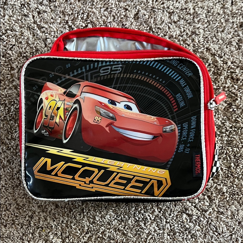 Disney Cars Lightning McQueen Insulated Lunch Bag - Red and Black